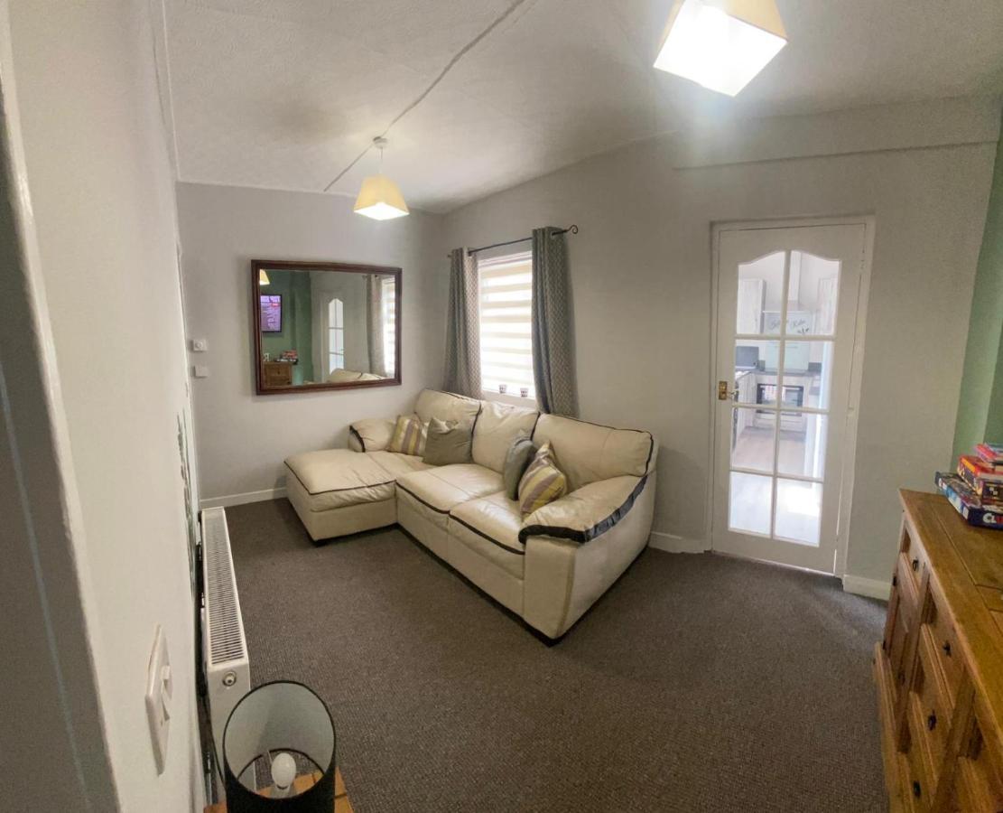 Mairead - Cosy Property In Gaeltacht Quarter Belfast Dış mekan fotoğraf