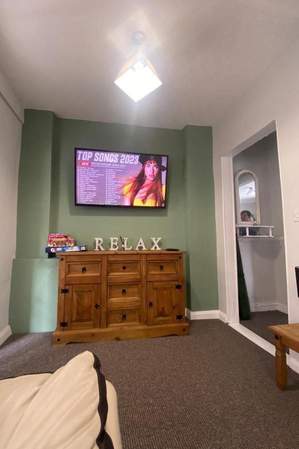 Mairead - Cosy Property In Gaeltacht Quarter Belfast Dış mekan fotoğraf