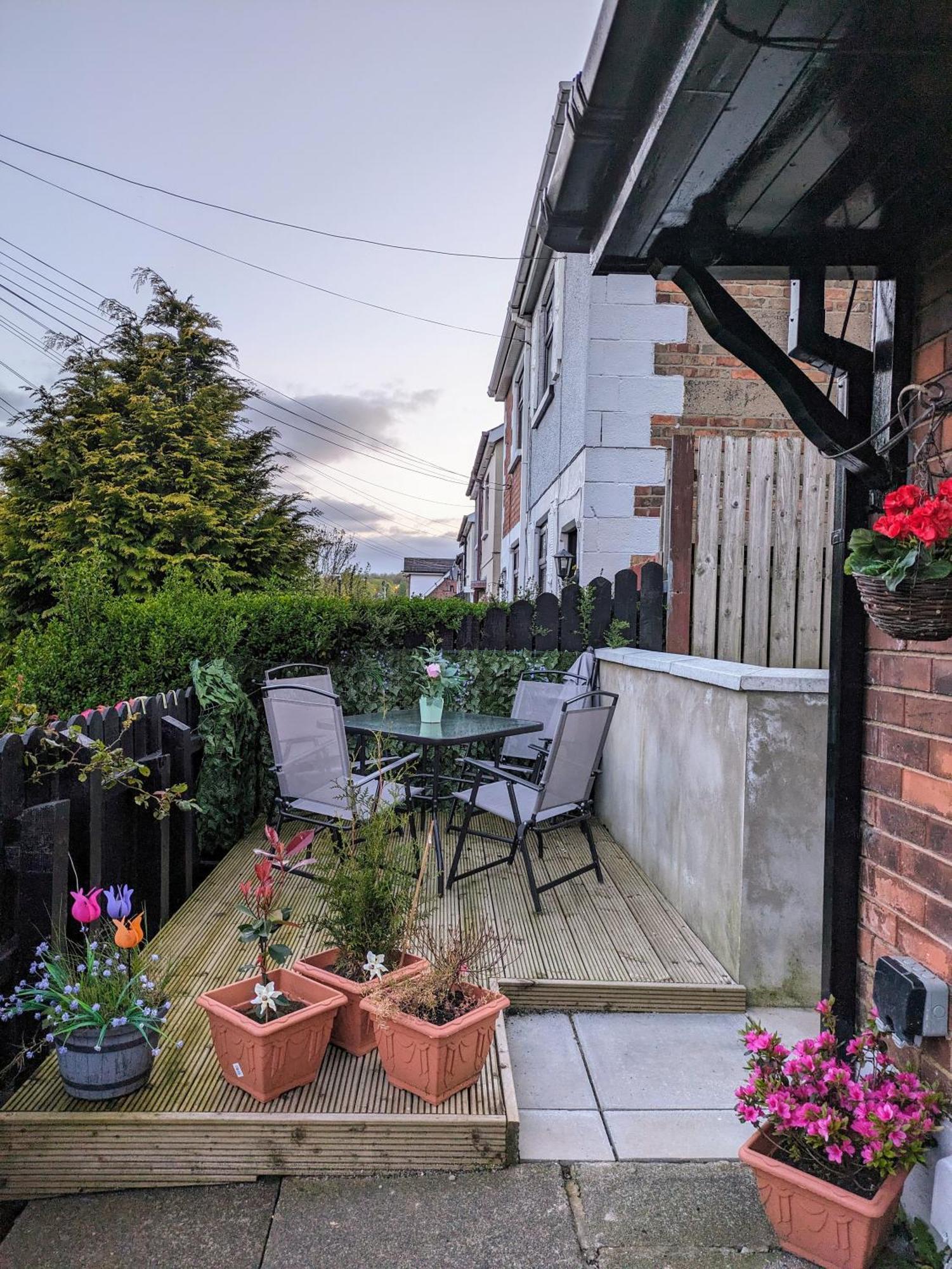 Mairead - Cosy Property In Gaeltacht Quarter Belfast Dış mekan fotoğraf